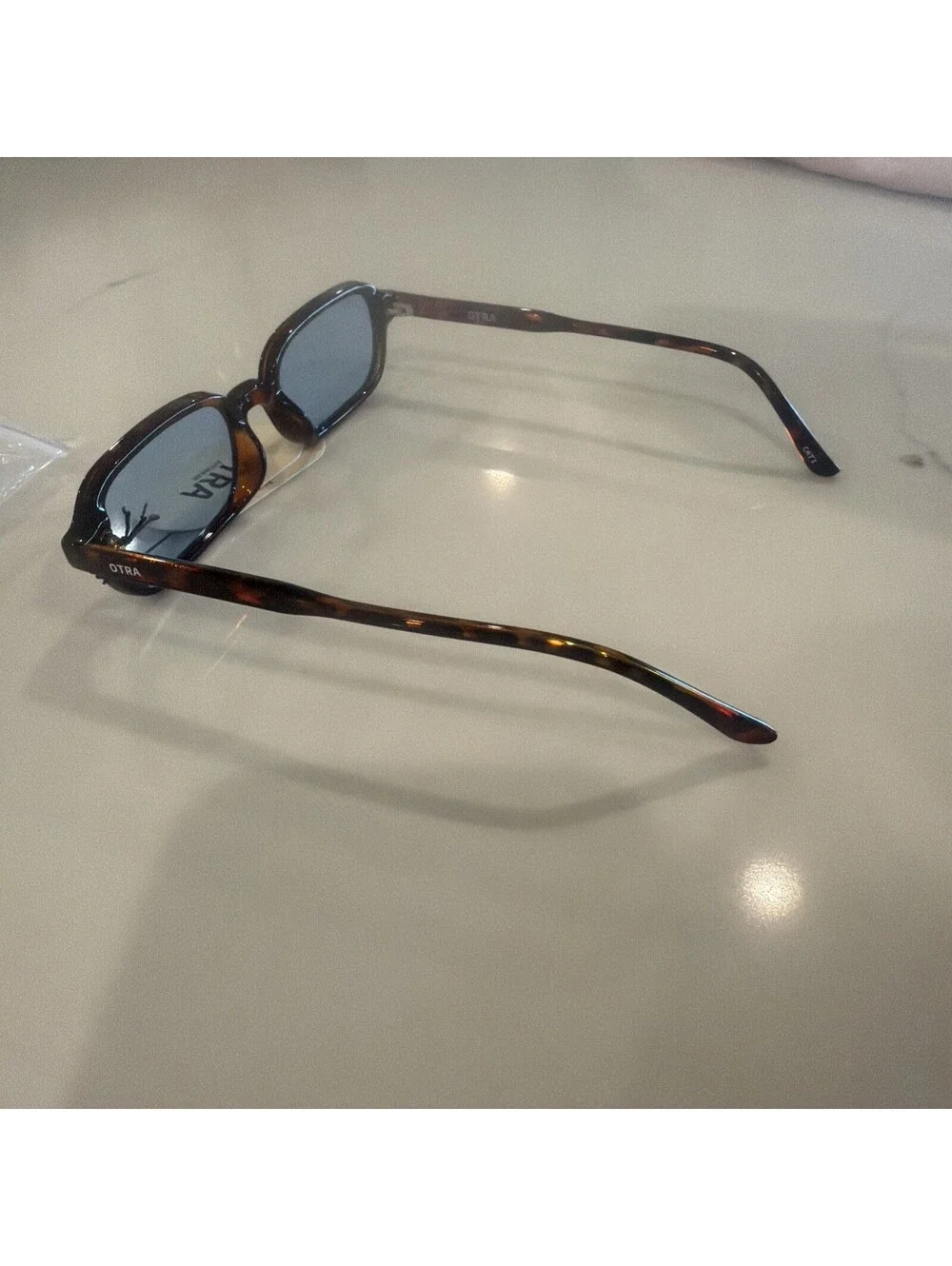 Otra Frankie Sunglasses In Tortoise/blue